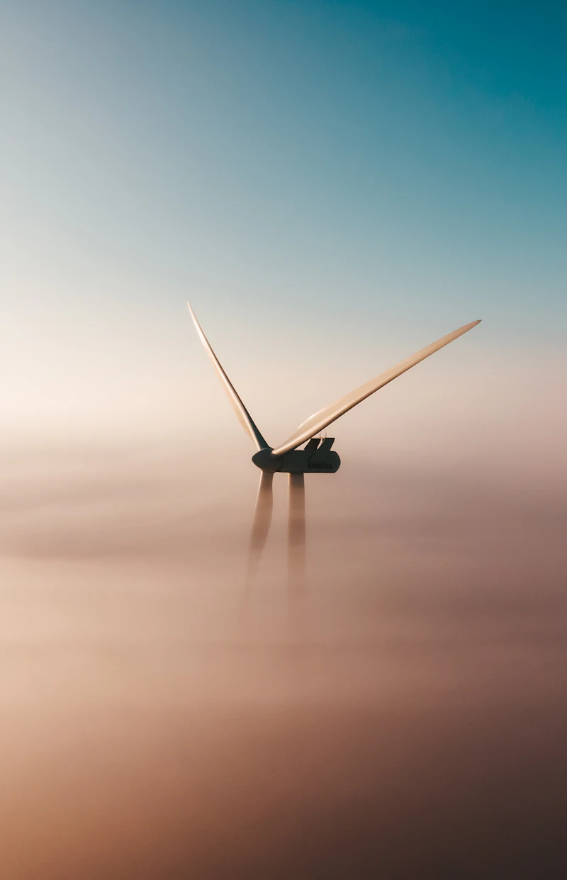 Turbina eólica em operação de energia renovável